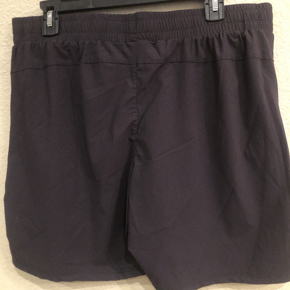 Avalanche Dark Gray Hiking Shorts Lightweight Quick Dry Stretch Large Zip Pocket - Picture 4 of 6